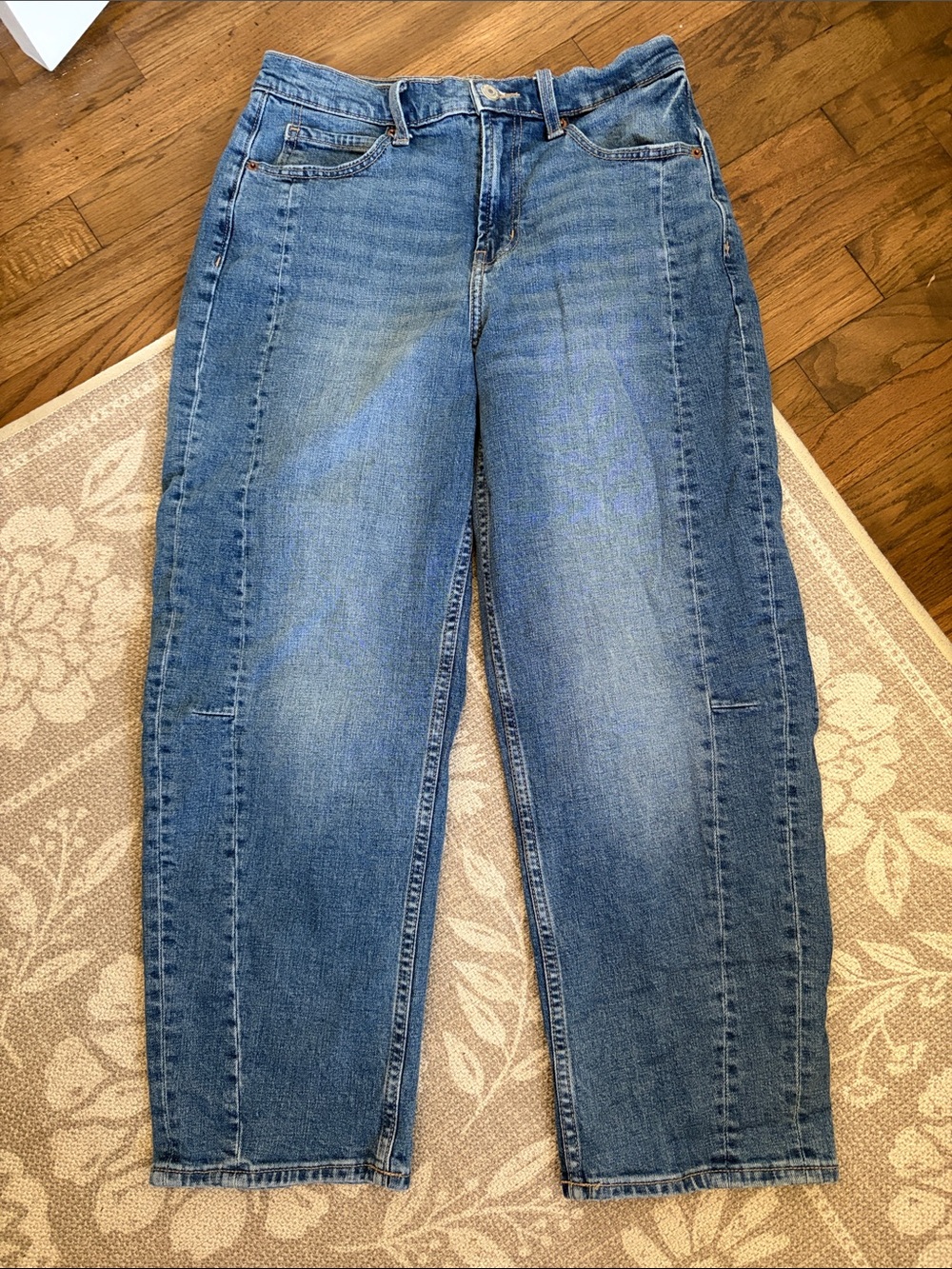 Old Navy Women's Light Blue Boyfriend Jeans